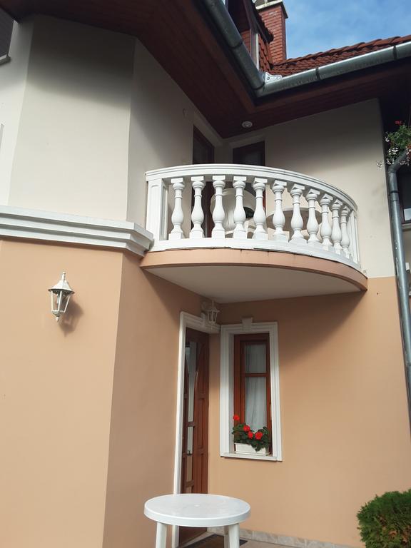Dessewffy Guesthouse Zamárdi エクステリア 写真
